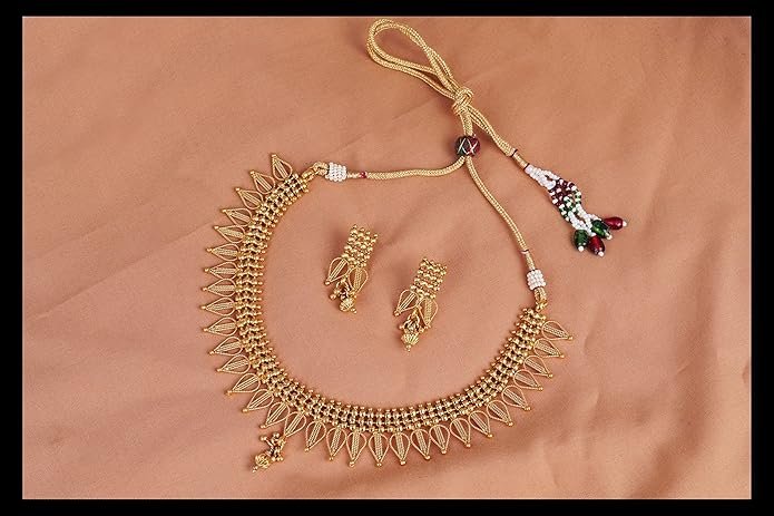 Golden Neckless Pre-Owned